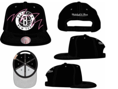 Mitchell & Ness Brooklyn Nets SnapBack